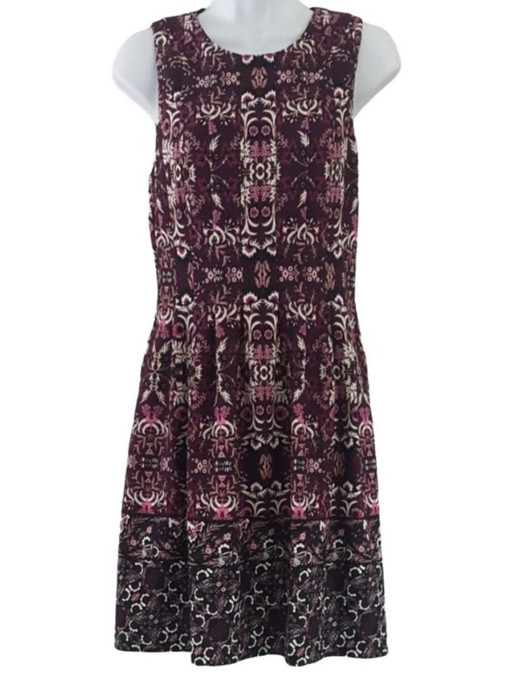 Vince Camuto Sleeveless Floral Dress Purple SZ 4 Pockets Pleat Fit Flare Career